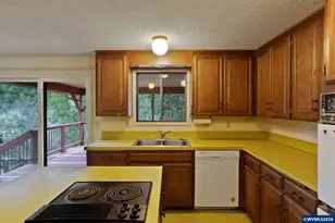 3550 NW Glen Ridge Pl, Corvallis, OR 97330 - Photo 9