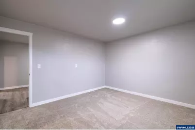 35247 Ede Rd, Lebanon, OR 97355 - Photo 17