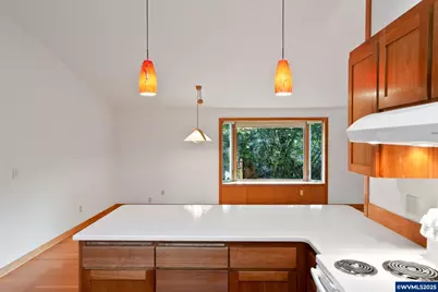 3035 NW Greenbriar Pl, Corvallis, OR 97330 - Photo 15