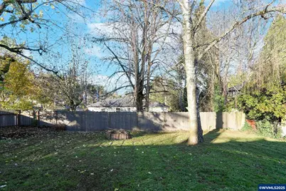 1425 Marshall Dr SE, Salem, OR 97302 - Photo 25