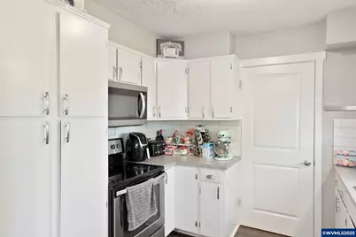 1425 Marshall Dr SE, Salem, OR 97302 - Photo 13