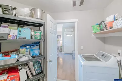 115 E 2nd St, Halsey, OR 97348 - Photo 23