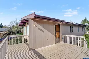 444 SW Crider St, Dallas, OR 97338 - Photo 35