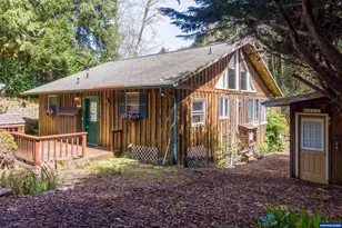 1415 N Alvord Ln, Otis, OR 97368 - Photo 11