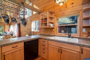 1415 N Alvord Ln, Otis, OR 97368 - Photo 25