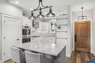 112 Summit View Ave SE, Salem, OR 97306 - Photo 9