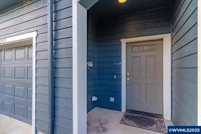 6027 Blue River Dr SE, Salem, OR 97306 - Photo 3