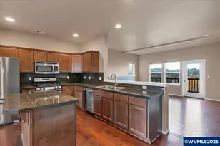 6027 Blue River Dr SE, Salem, OR 97306 - Photo 23