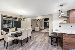 6057 Peaceful Ln, Silverton, OR 97381 - Photo 9