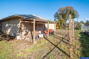 951 Dogwood St, Sweet Home, OR 97386 - Photo 37