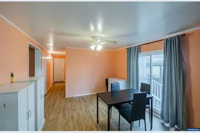 4882 NE Lancaster Dr #124, Salem, OR 97305 - Photo 13