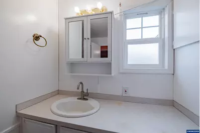 4882 NE Lancaster Dr #124, Salem, OR 97305 - Photo 25