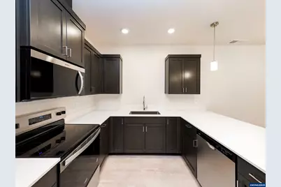 3857-3861 Village Center Dr SE, Salem, OR 97302 - Photo 5