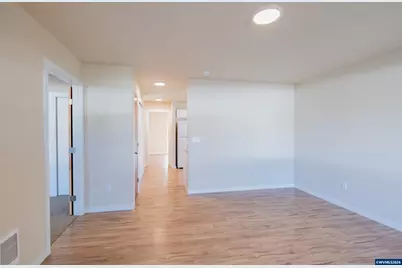 3392 Sunnyview Rd NE, Salem, OR 97301 - Photo 31