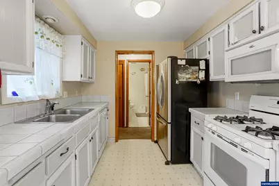 4515 Lark Ct NE, Salem, OR 97301 - Photo 19