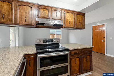 4691 Rawhide Ct NE, Salem, OR 97305 - Photo 17