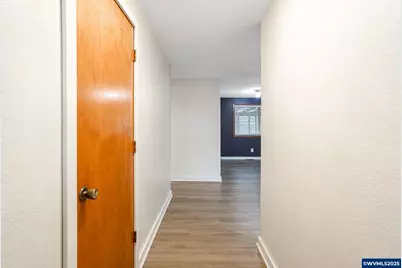 4691 Rawhide Ct NE, Salem, OR 97305 - Photo 7