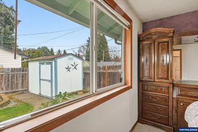 19235 SW Durell Ct, Beaverton, OR 97003 - Photo 17