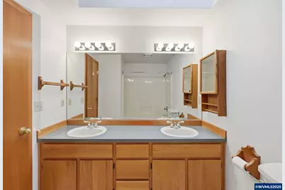 19235 SW Durell Ct, Beaverton, OR 97003 - Photo 27