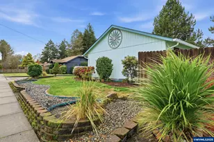 19235 SW Durell Ct, Beaverton, OR 97003 - Photo 5