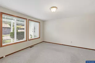 19235 SW Durell Ct, Beaverton, OR 97003 - Photo 9