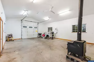 965 N 4th Ave, Stayton, OR 97383 - Photo 31