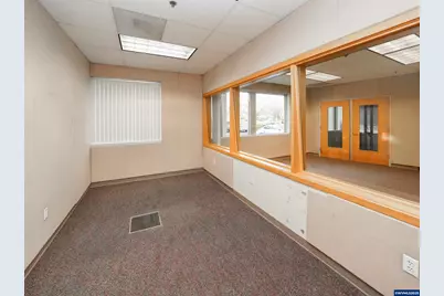 1850 45th Av NE #101, Salem, OR 97305 - Photo 19