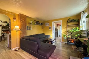 1018 7th St NW, Salem, OR 97304 - Photo 3