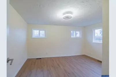 1862 Ulex St, Sweet Home, OR 97386 - Photo 13