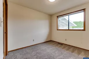 4826 Chestnut Ct SE, Albany, OR 97322 - Photo 13
