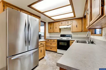 4826 Chestnut Ct SE, Albany, OR 97322 - Photo 3