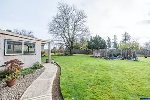 1110 Cascade Dr, Lebanon, OR 97355 - Photo 27