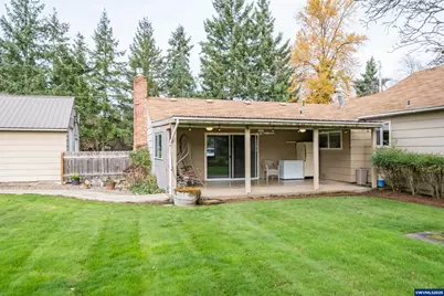 1110 Cascade Dr, Lebanon, OR 97355 - Photo 39