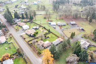 1110 Cascade Dr, Lebanon, OR 97355 - Photo 41