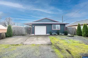 1940 17th Ave SE, Albany, OR 97322 - Photo 1