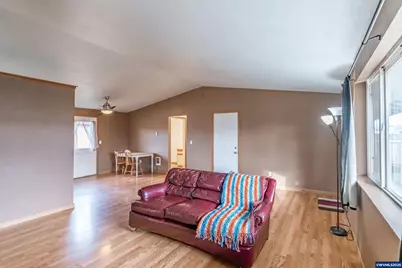 1940 17th Av SE, Albany, OR 97322 - Photo 5