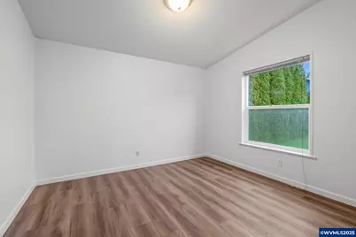 3415 Lake Vanessa Cir NW, Salem, OR 97304 - Photo 25