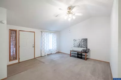 461 Violet St, Lebanon, OR 97355 - Photo 3