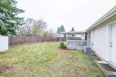 461 Violet St, Lebanon, OR 97355 - Photo 37