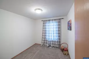 461 Violet St, Lebanon, OR 97355 - Photo 15