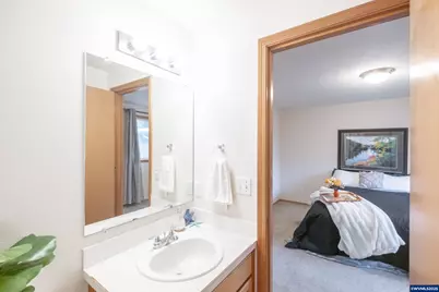 461 Violet St, Lebanon, OR 97355 - Photo 27