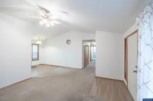 461 Violet St, Lebanon, OR 97355 - Photo 5