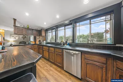 95949 99E Hwy, Harrisburg, OR 97446 - Photo 25