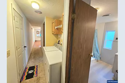 612 N Cascade (#25) Dr, Woodburn, OR 97071 - Photo 9