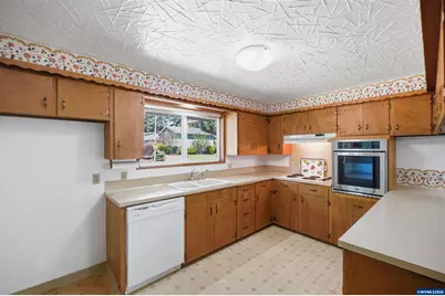 840 Clarmount St NW, Salem, OR 97304 - Photo 9