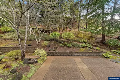 3060 Camellia Dr S, Salem, OR 97302 - Photo 47