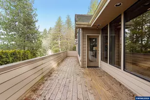 3060 Camellia Dr S, Salem, OR 97302 - Photo 23