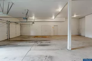 3060 Camellia Dr S, Salem, OR 97302 - Photo 45