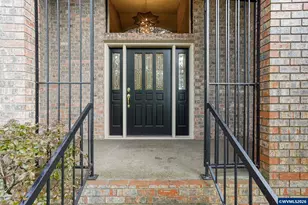 3060 Camellia Dr S, Salem, OR 97302 - Photo 3