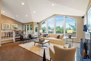 3060 Camellia Dr S, Salem, OR 97302 - Photo 7